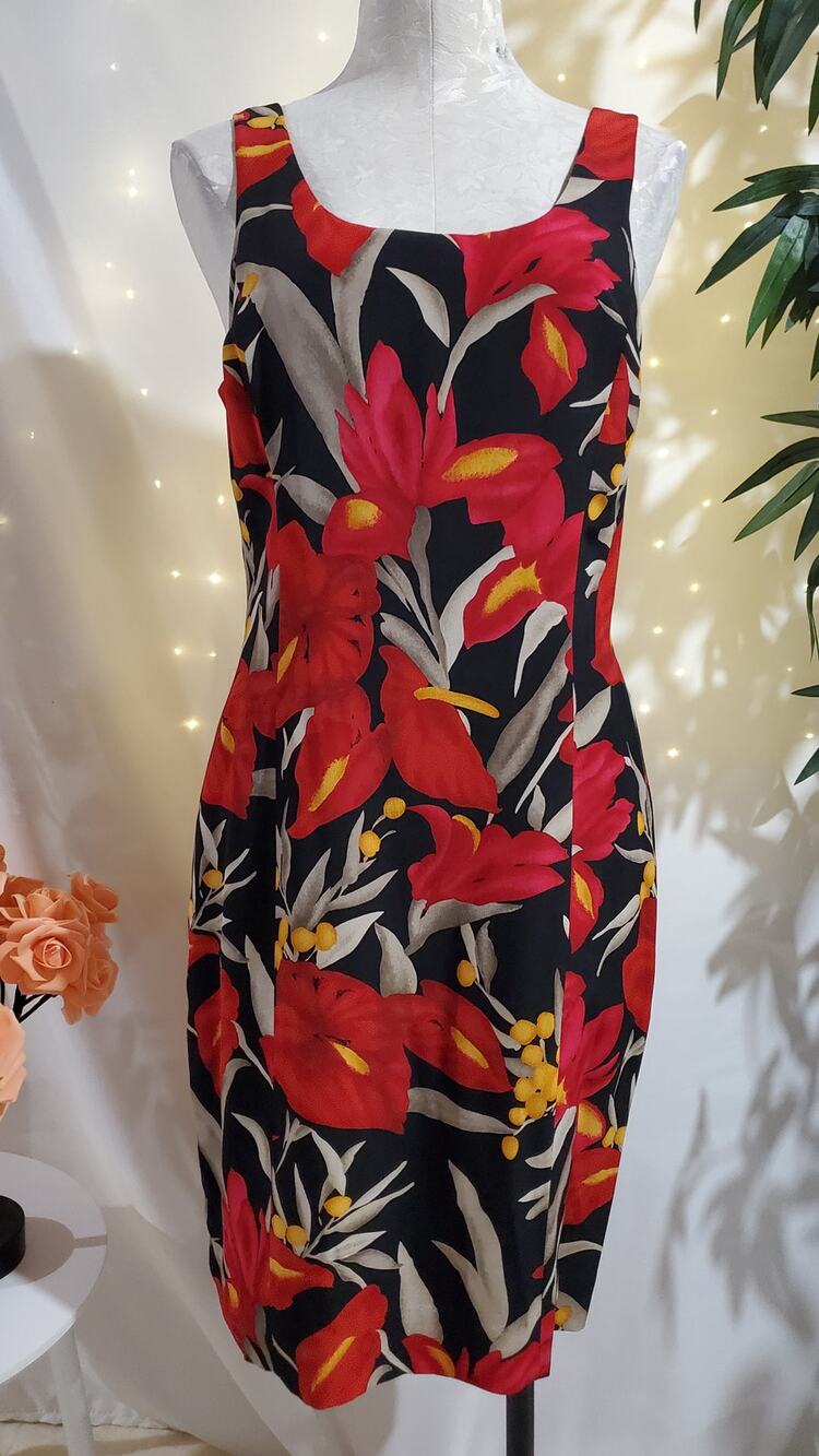 Jones New York Vtg 100% Silk Floral Sheath Dress Size 8 Knee Length Tropical